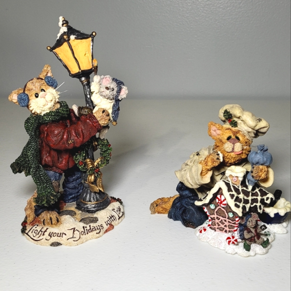 Boyd’s Bears Purrstone Collection of 2 Christmas Cats Figurines